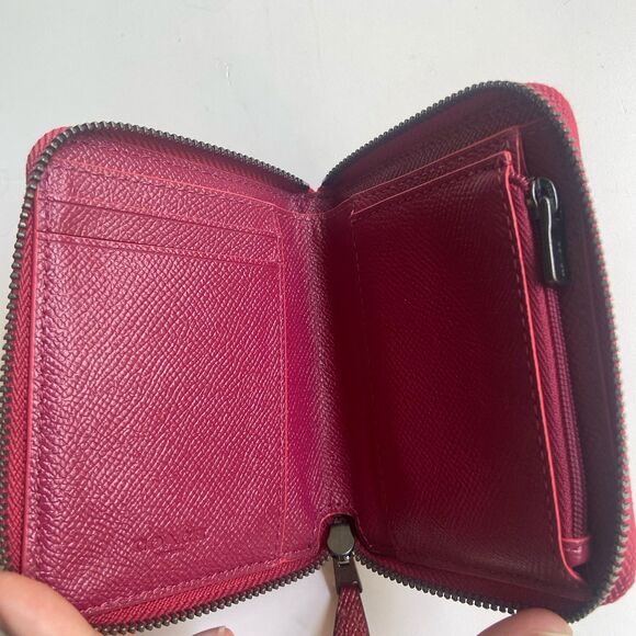 Coach Metallic Crossgrain Leather Zip Around Wallet Red Black Antique F29444 - Picture 5 of 9